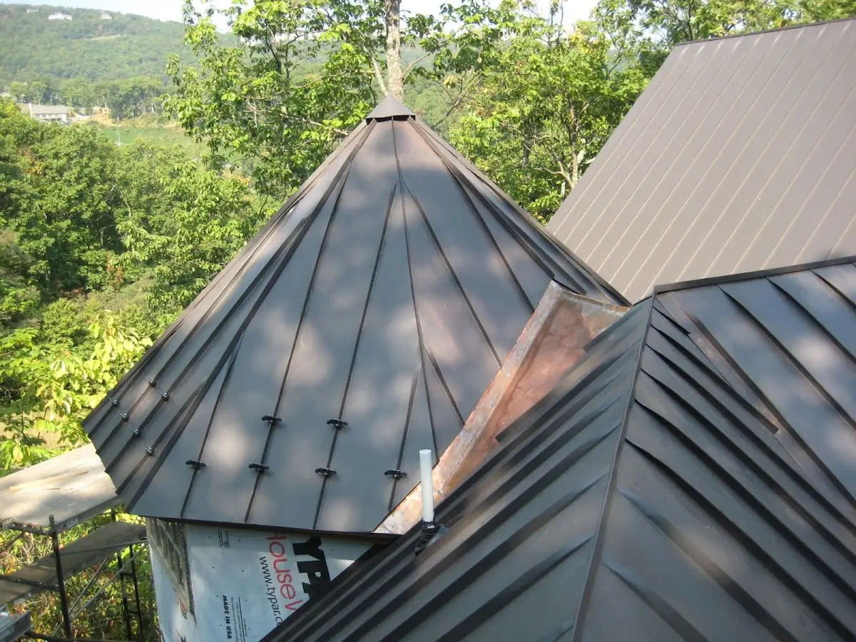 Professional Shingle Replacement & Repair by Craftsman Roofing in New Germantown